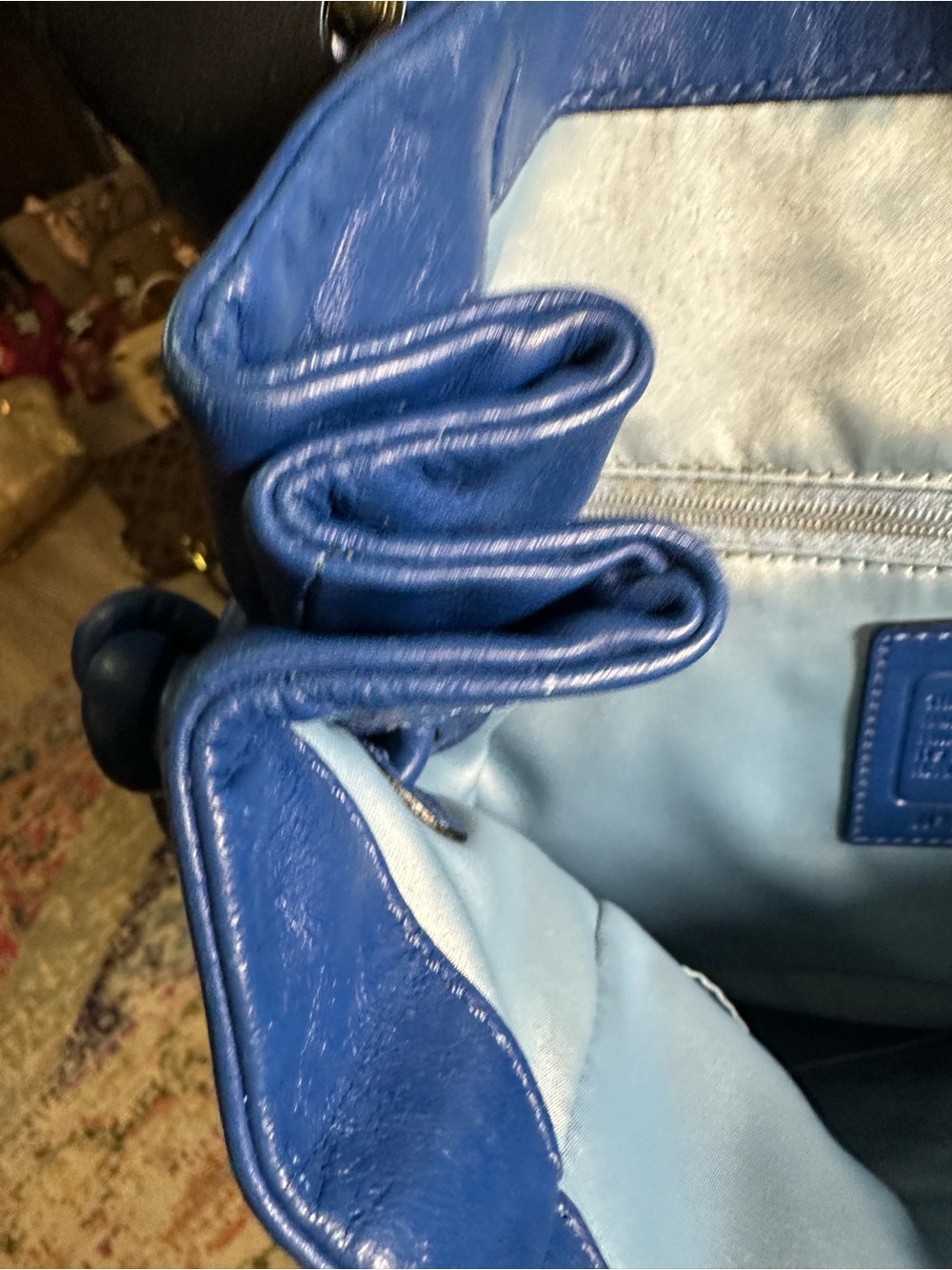Coach Electric Blue Leather Shoulder Bag with Gold Hardware - Picture 5 of 16